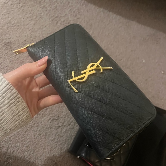 Yves Saint Laurent Black and Gold Quilted Wallet - Picture 2 of 12